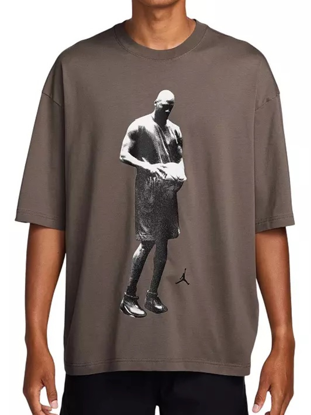 Sz XL Jordan Men's oversized Taupe Graphic Short-Sleeve Tee with Athlete Print